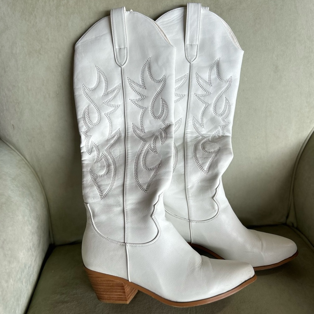 Long white western fashion boots